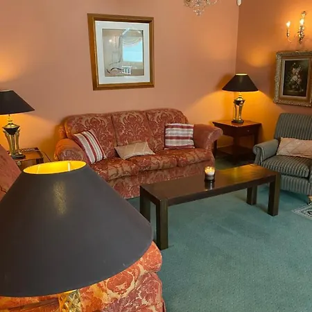 Atlantic Lodge Guest house *